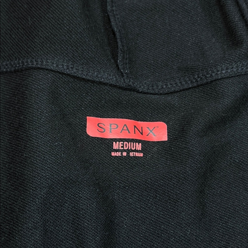NWOT SPANX Women's Black Spanx Cinch-It Hoodie sweatshirt Size M - Picture 4 of 11